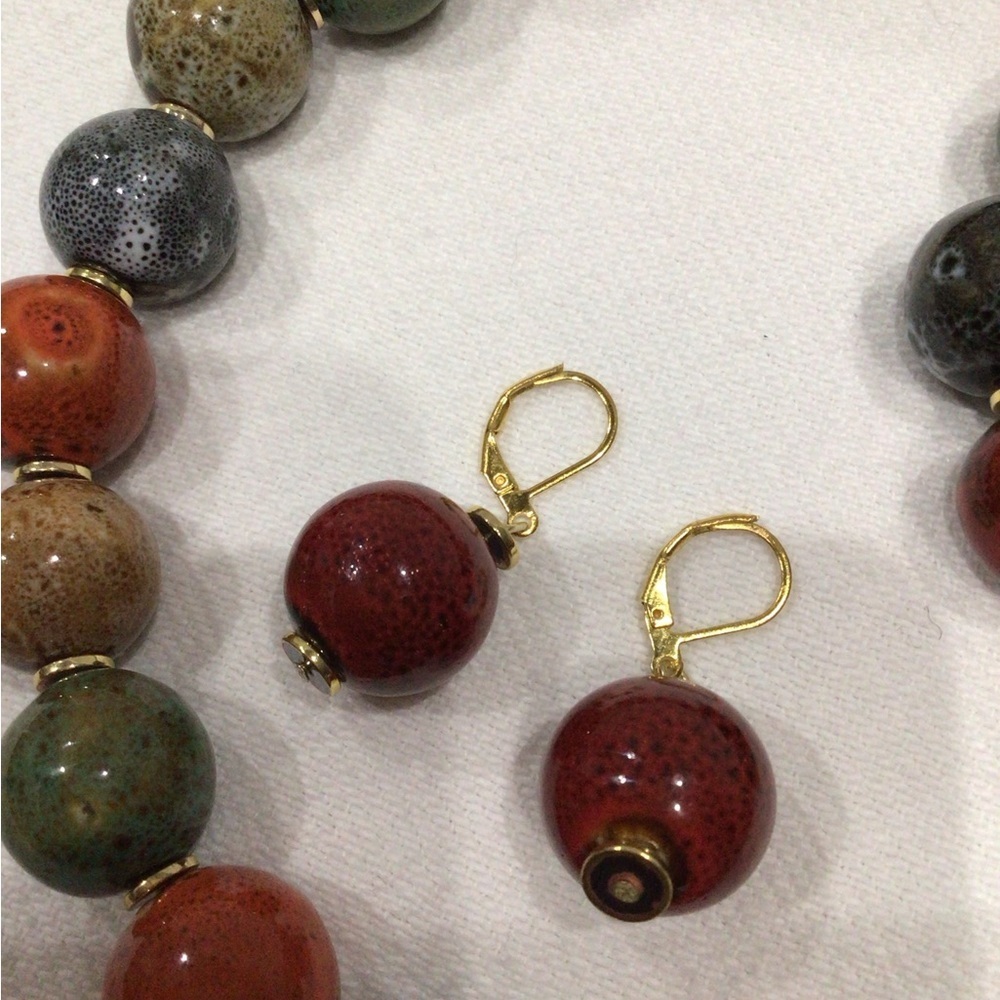 Tribal Earth Toned Colorful Beaded Necklace, Bracelet, and Earring Set - Picture 14 of 14